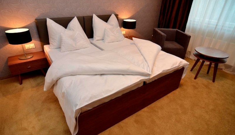 Větruše Hotel& restaurant **** Ústí nad Labem - Dvoulůžkový pokoj Standard